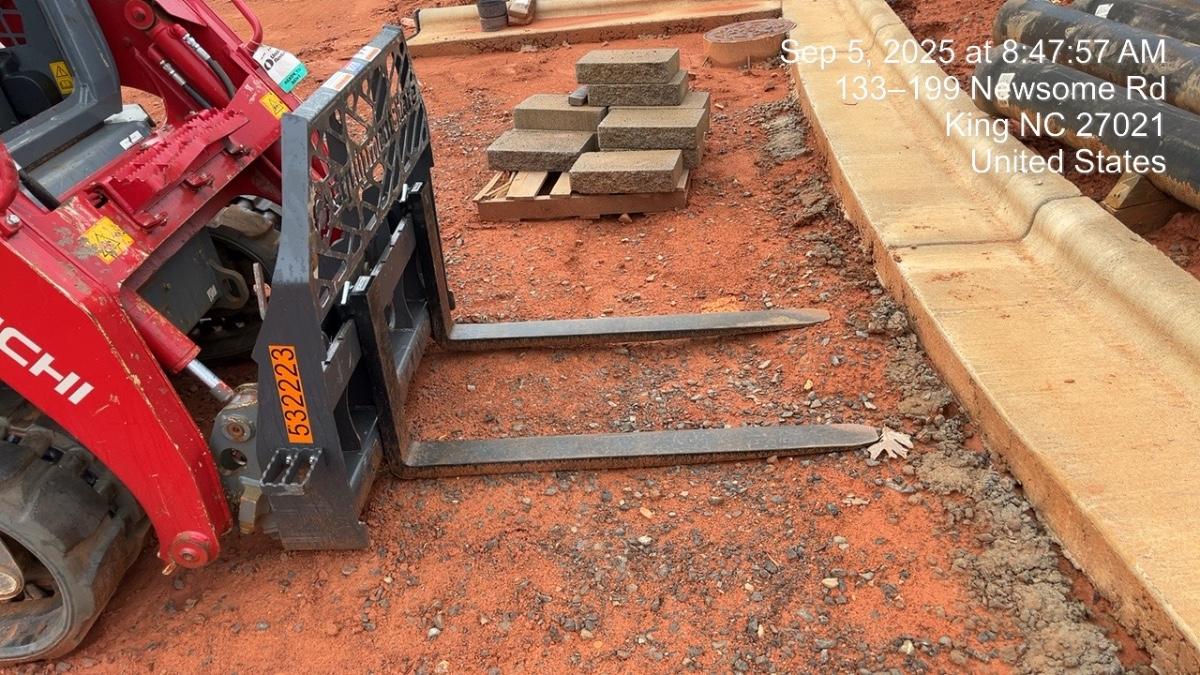 2025 PALADIN 48" Pallet Forks - Paladin