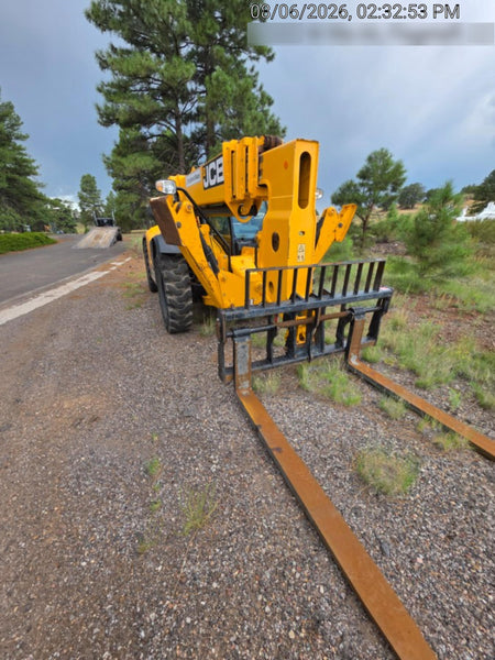 2021 JCB 512-56