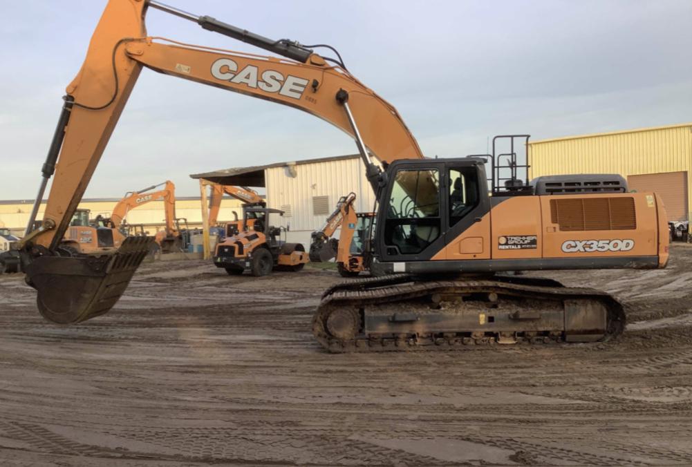 2017 Case CX350D CAB A/C, 13'-3" ARM, STEEL TRACKS