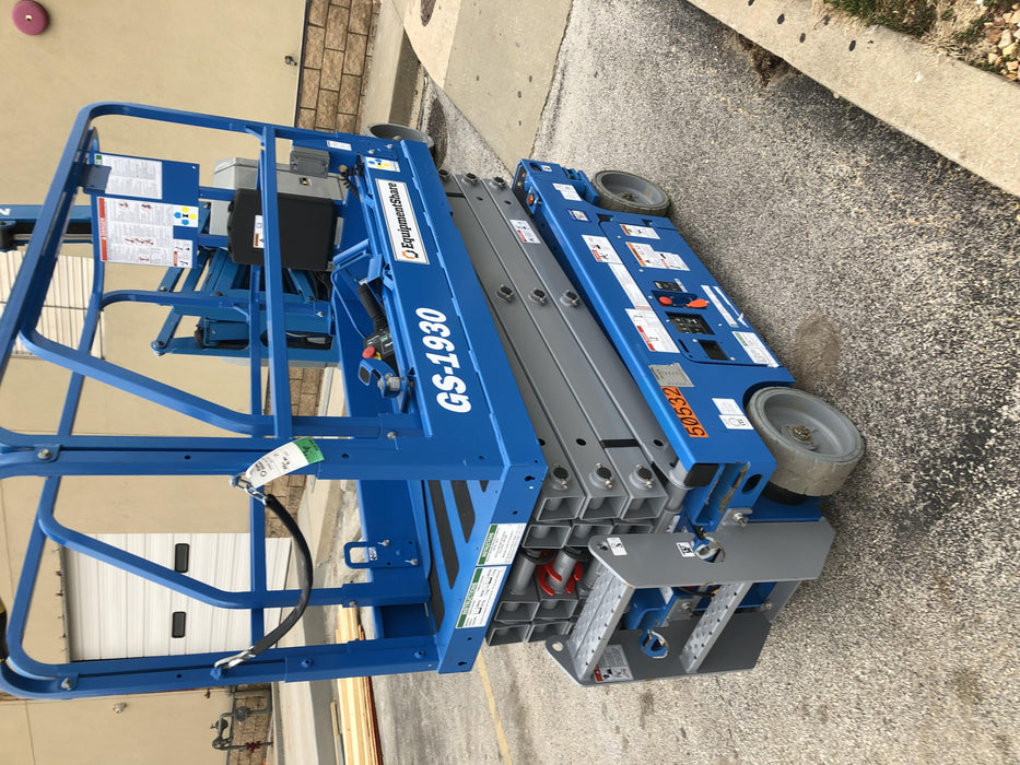 2019 Genie GS-1930 Fixed Rails with Chain Entry