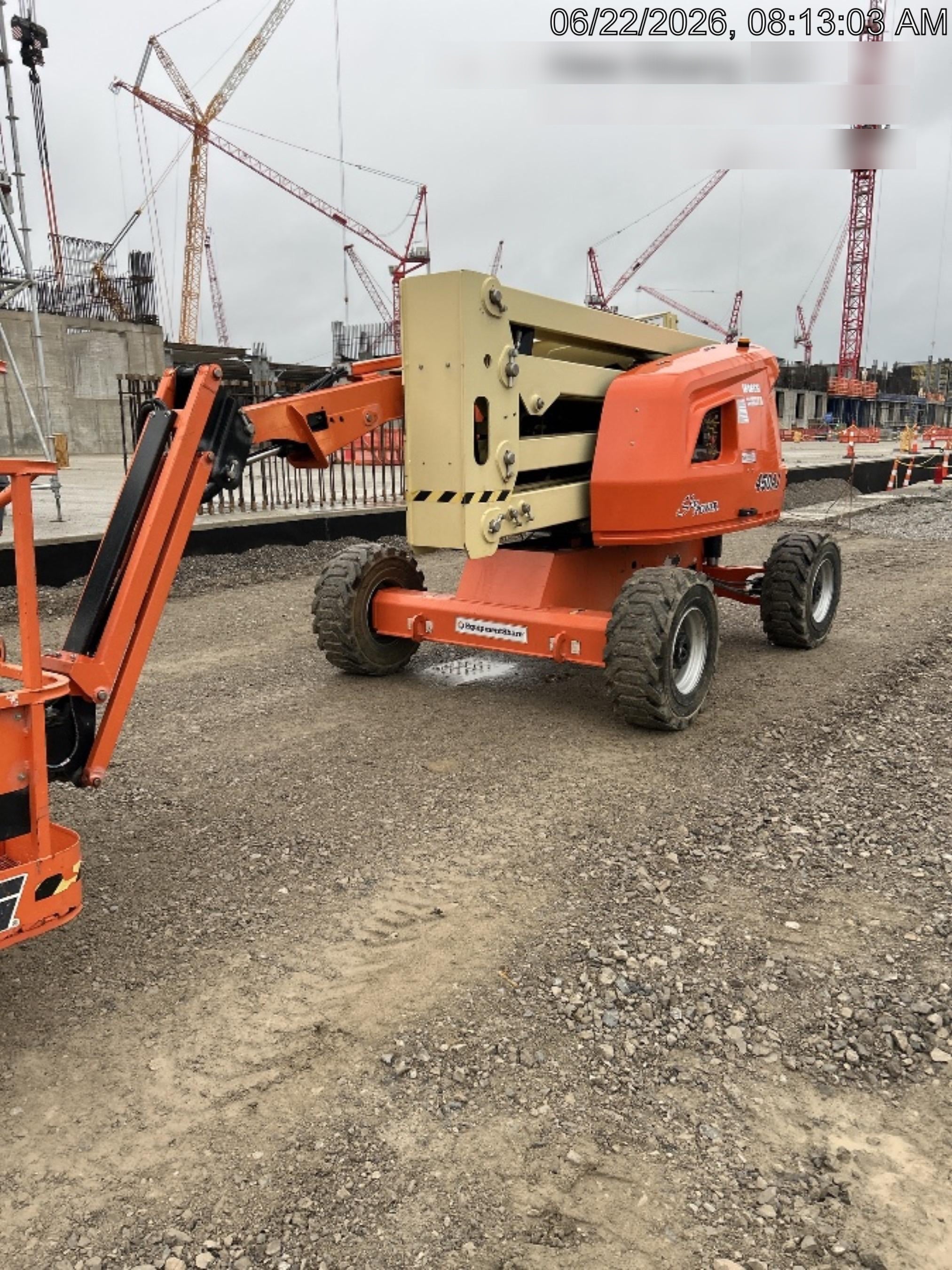 2021 JLG 450AJ