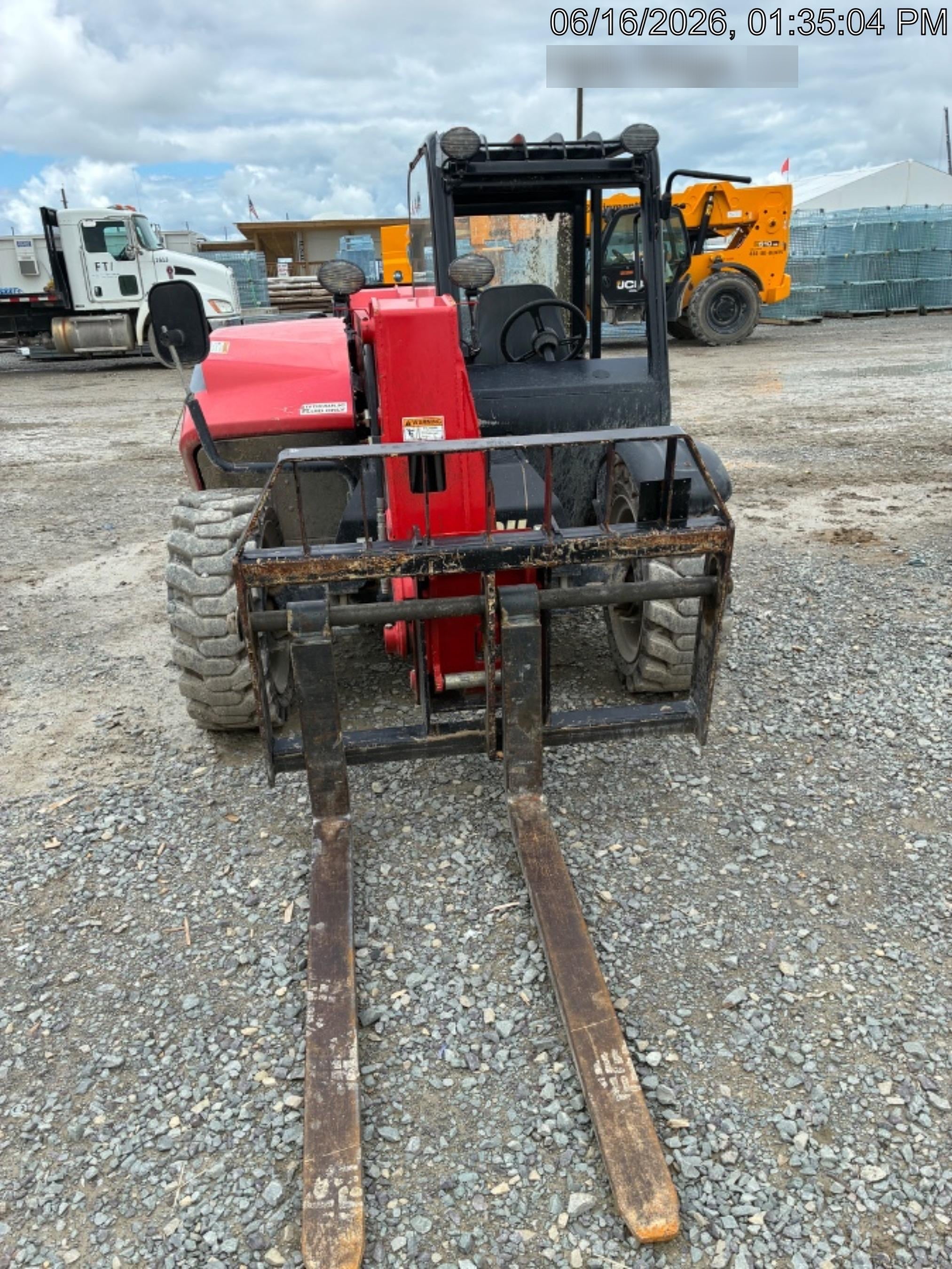 2023 MANITOU MTA5519