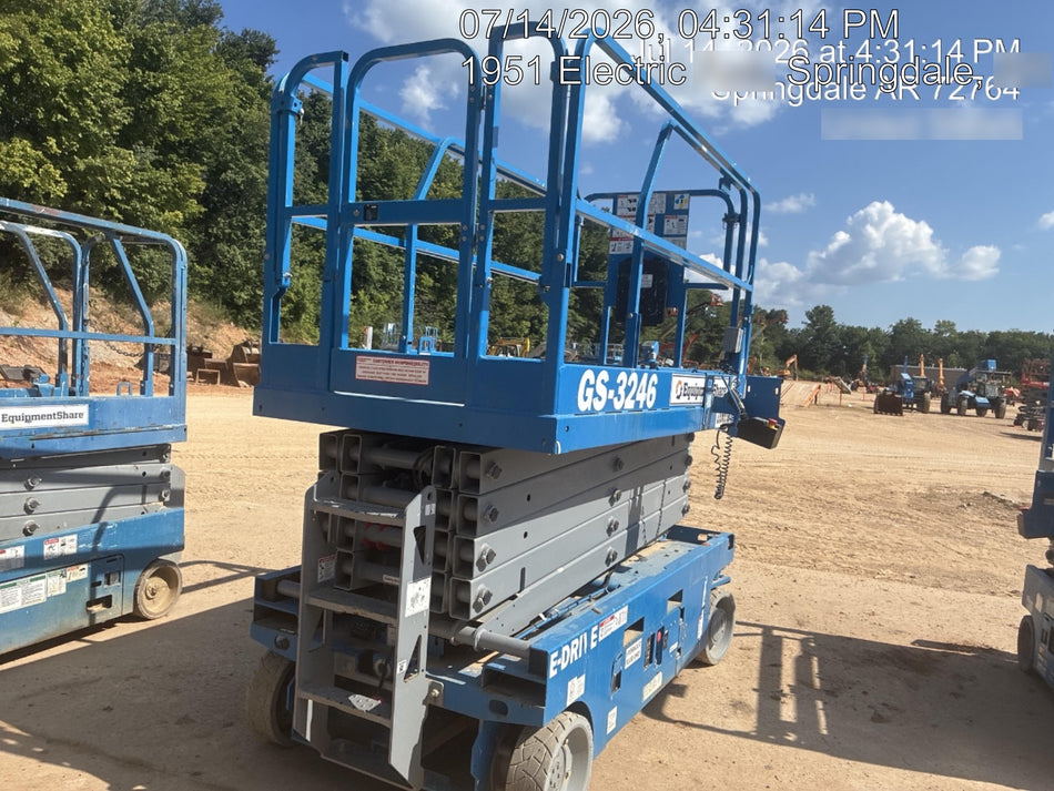 2022 GENIE GS-3246