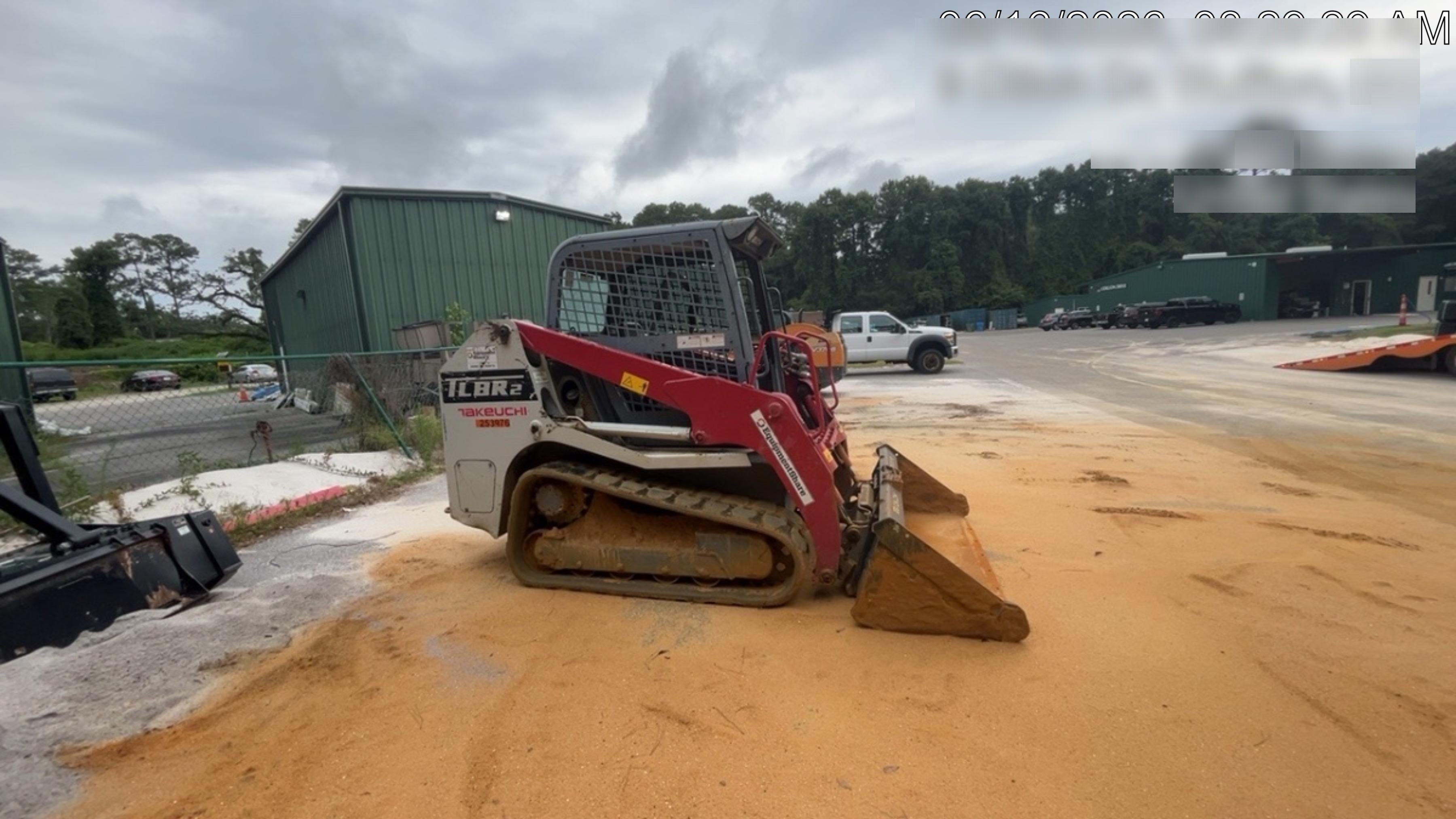 2022 TAKEUCHI TL8R2-R