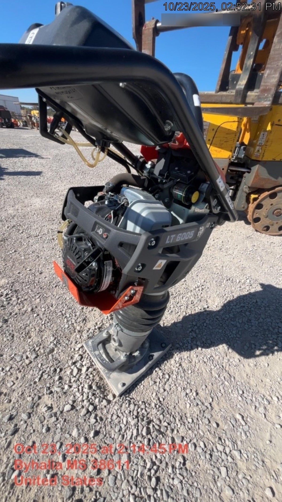 2024 HUSQVARNA LT6005