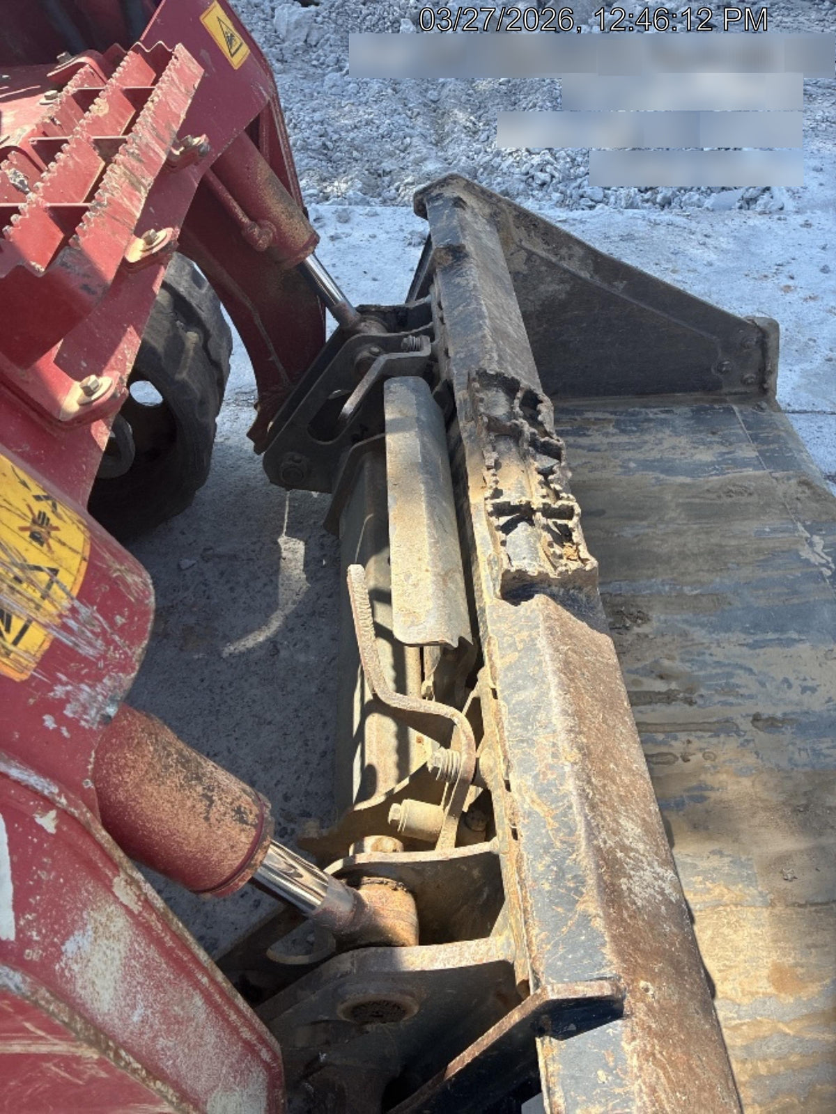 2023 TAKEUCHI TL8R2-R