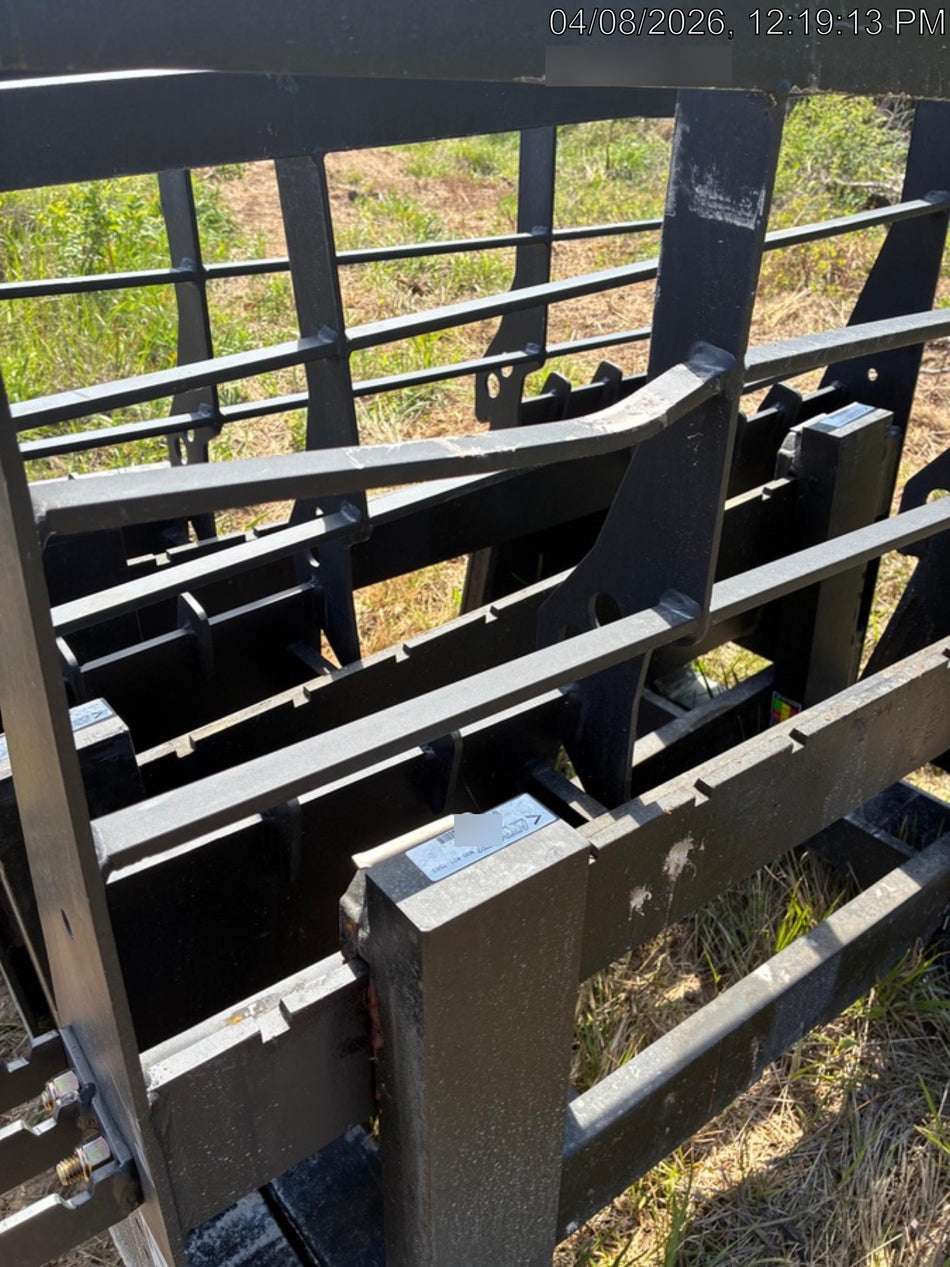 2026 ARROW MATERIAL HANDLING 72" Pallet Forks - Arrow