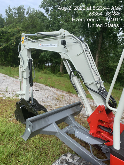 2022 TAKEUCHI TB235-2R