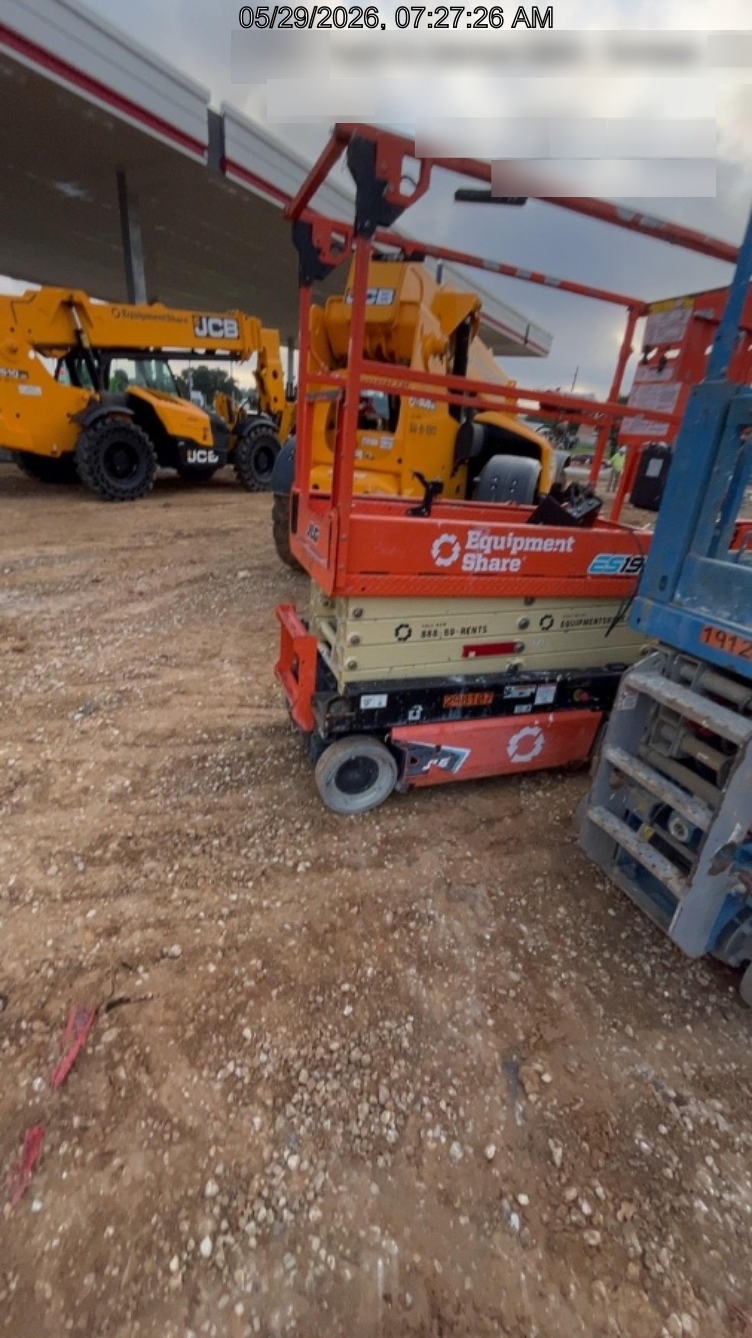 2023 JLG ES1932