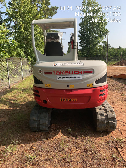2021 TAKEUCHI TB250-2