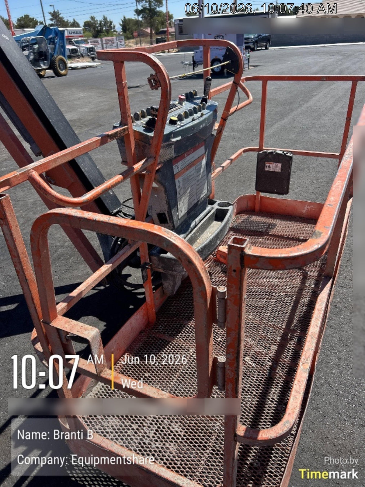 2021 JLG 660SJ