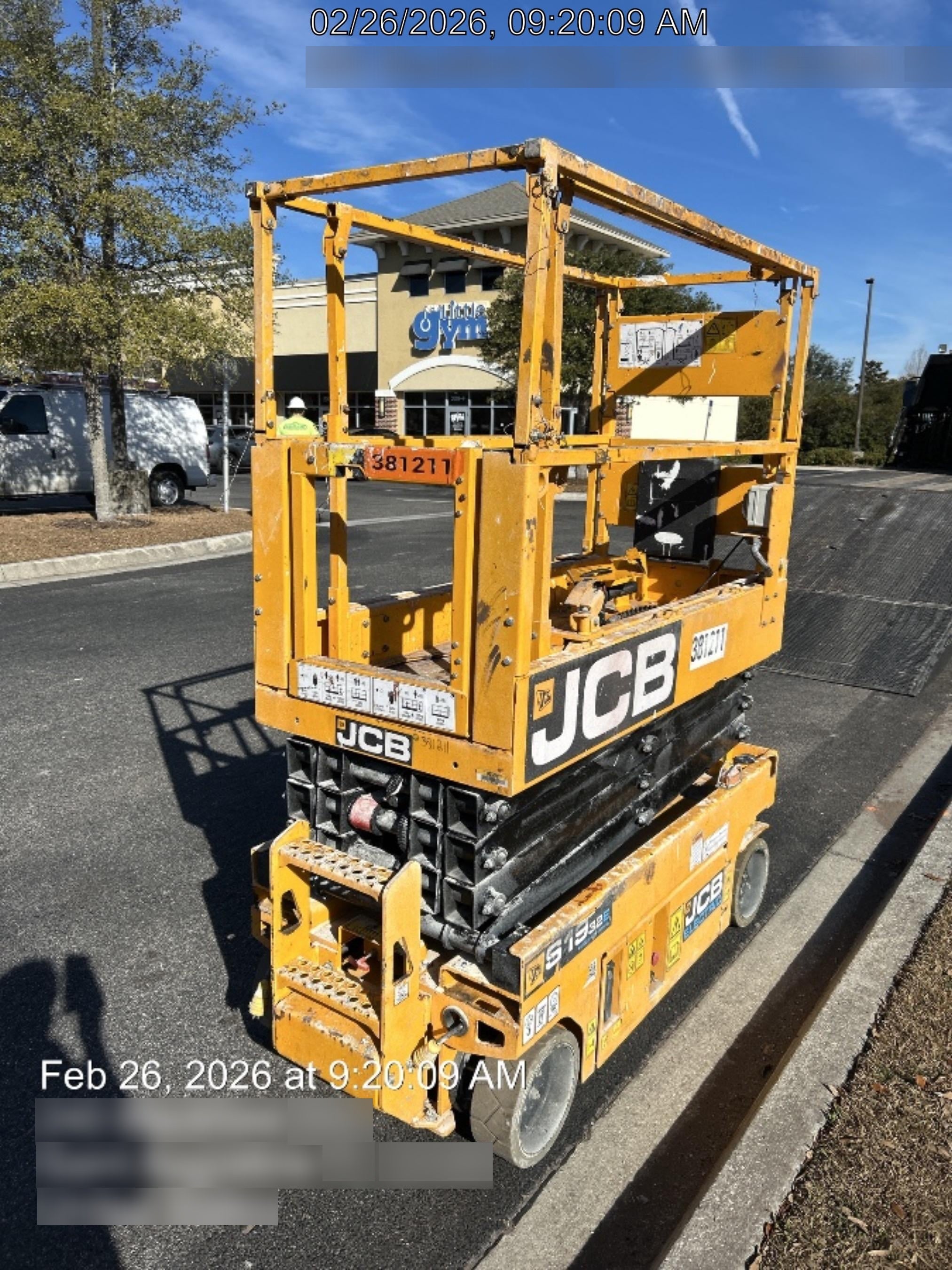 2024 JCB S1932E