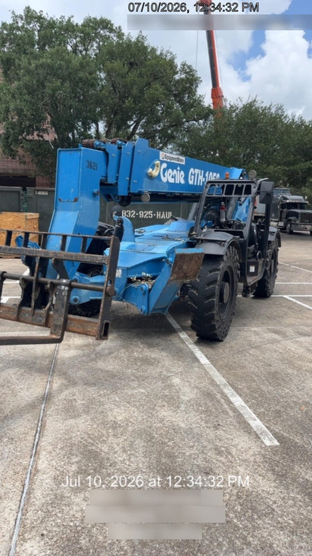 2017 Genie GTH-1056 Genie GTH1056, Solid Tires, 60" carriage, Light Kit, Open ROPS - SN GTH-10E-11914