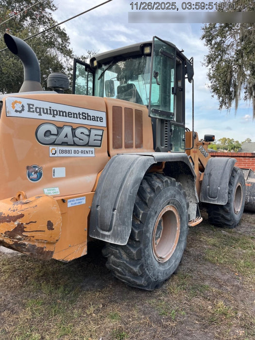 2016 Case 721F CLOSED CAB, JRB 416 STYLE HYD COUPLER