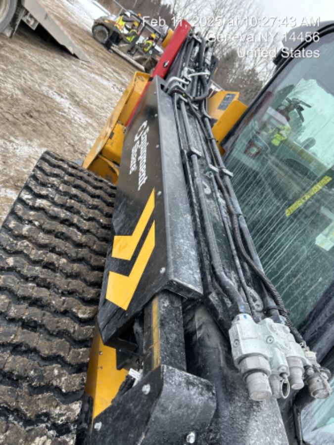 2024 JCB 3TS-8T