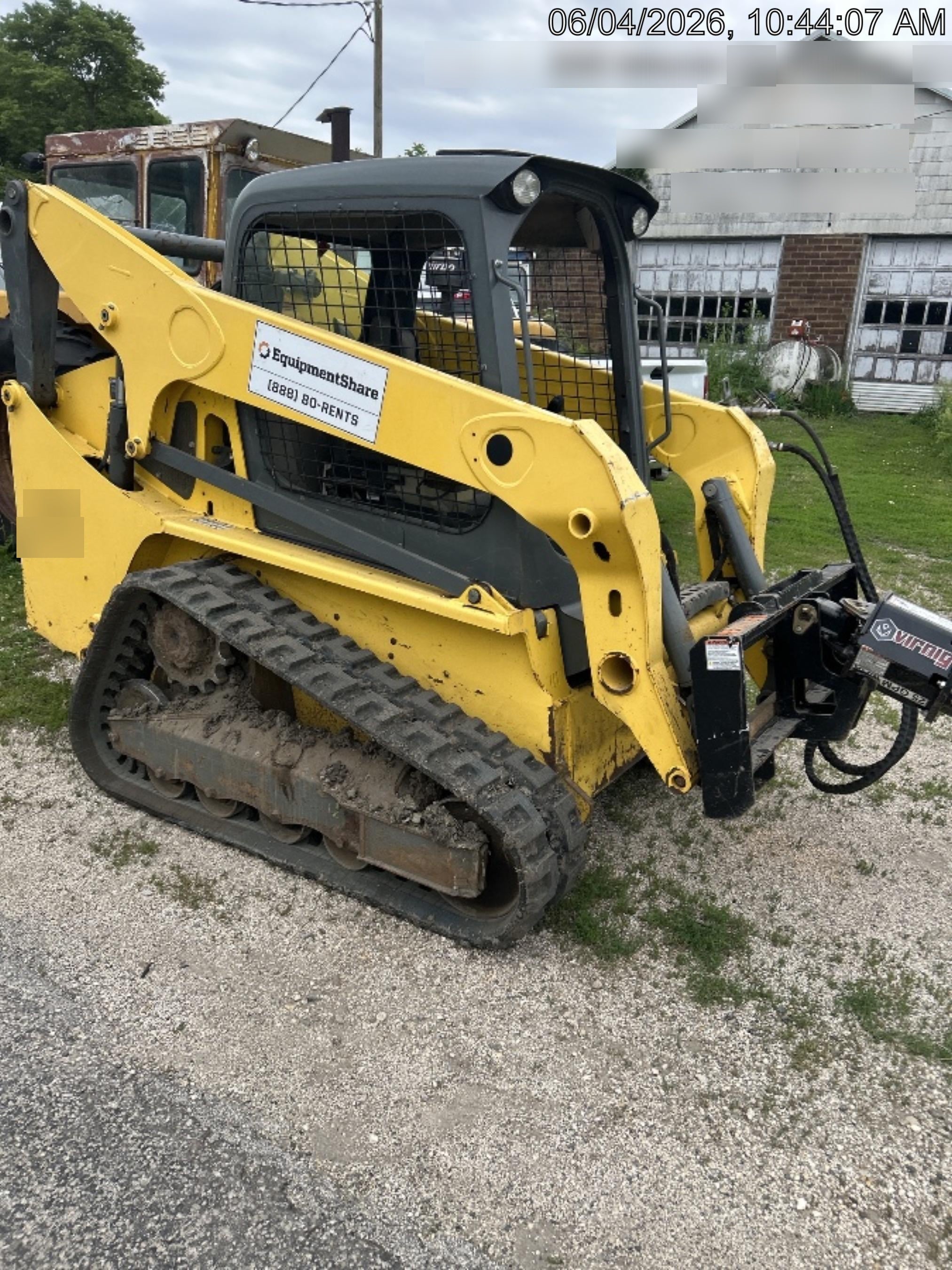 2018 Wacker Neuson ST31 ST31 8k Tracked Skid Loader, Canopy, 2 speed, Bucket Leveling , Selectable EH Controls, Variable speed fan, Cyclonic precleaner, 75" Bucket LP w/ smooth bolt on edge