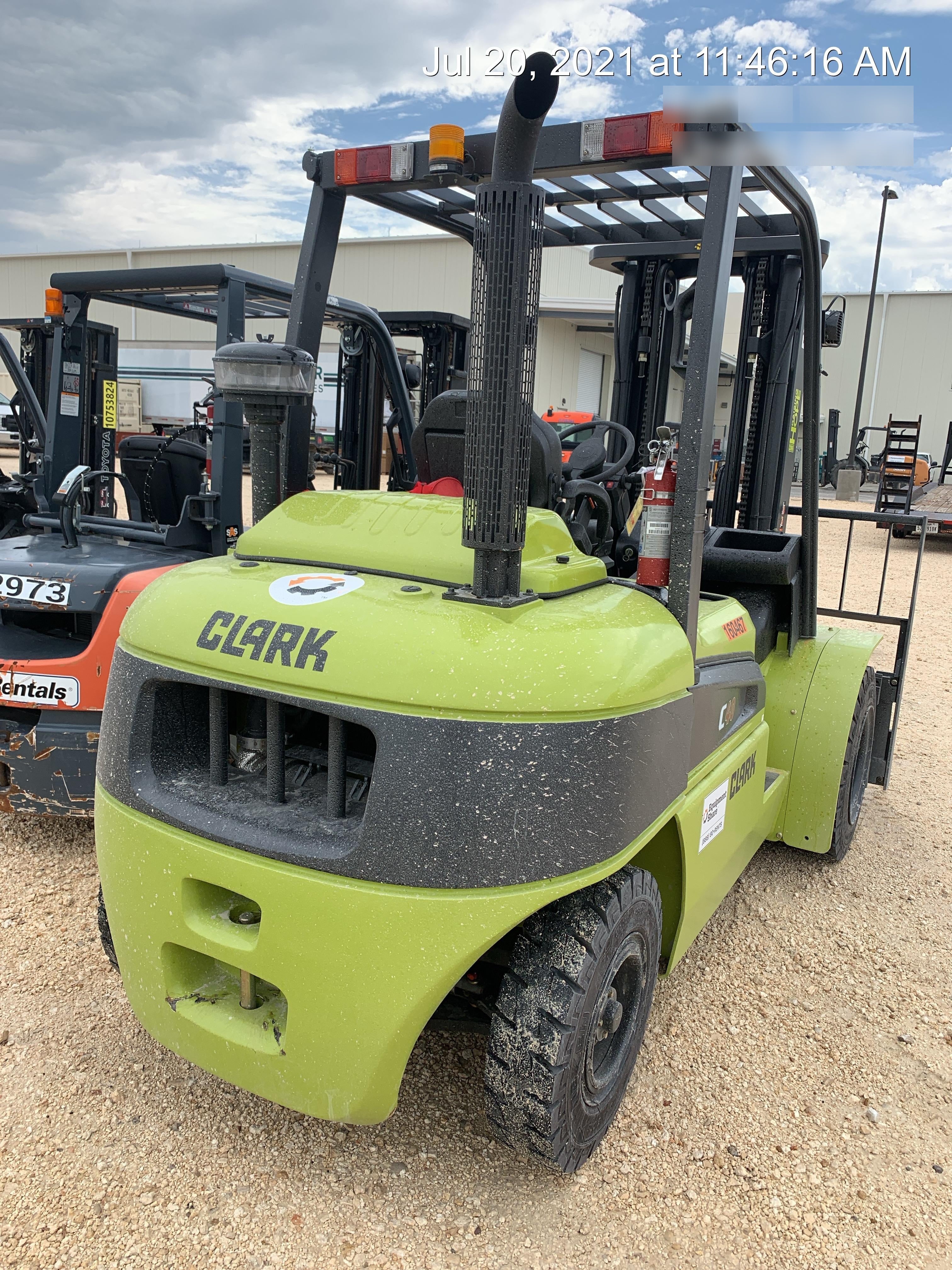 2021 CLARK C40