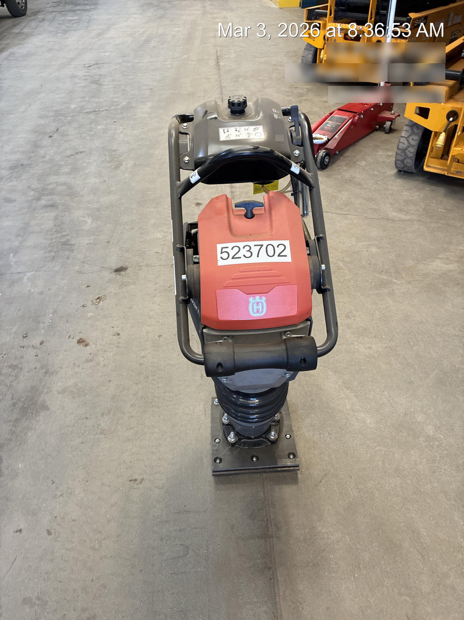 2025 HUSQVARNA LT6005