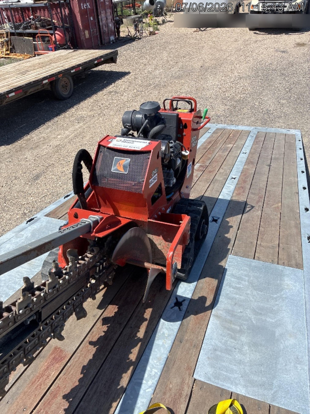 2020 DITCH WITCH C24XA