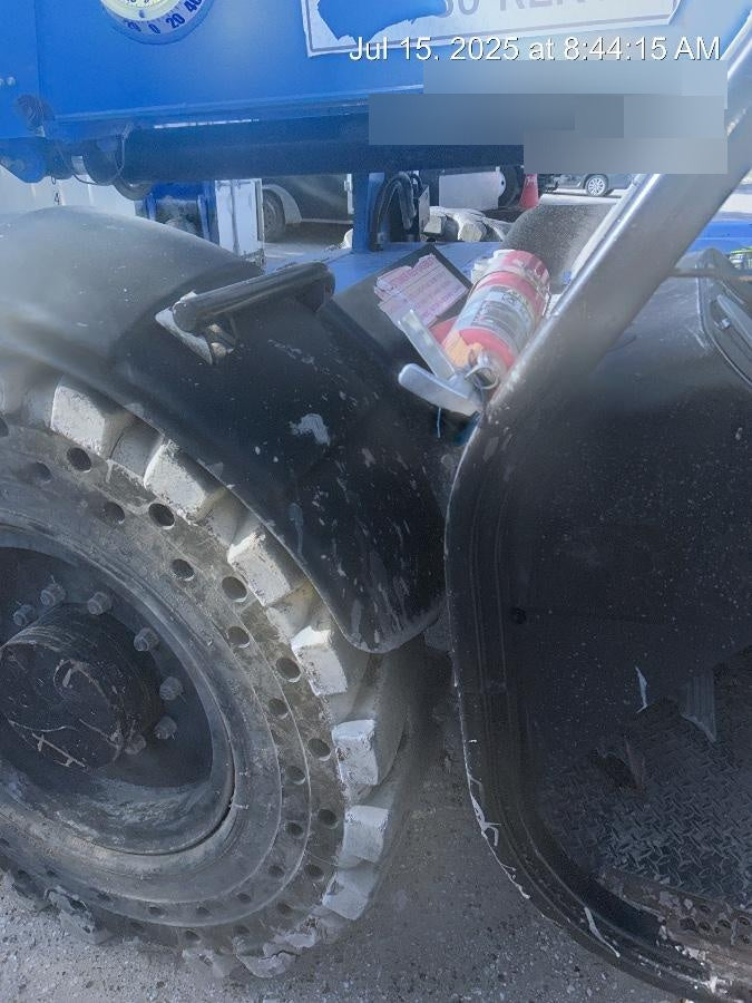 2017 Genie GTH-1056 Genie GTH1056, Solid Tires, 60" carriage, Open ROPS