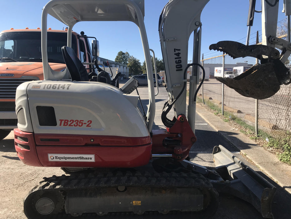 2020 Takeuchi TB235-2R Canopy, Rubber Tracks, Manual TAG QC