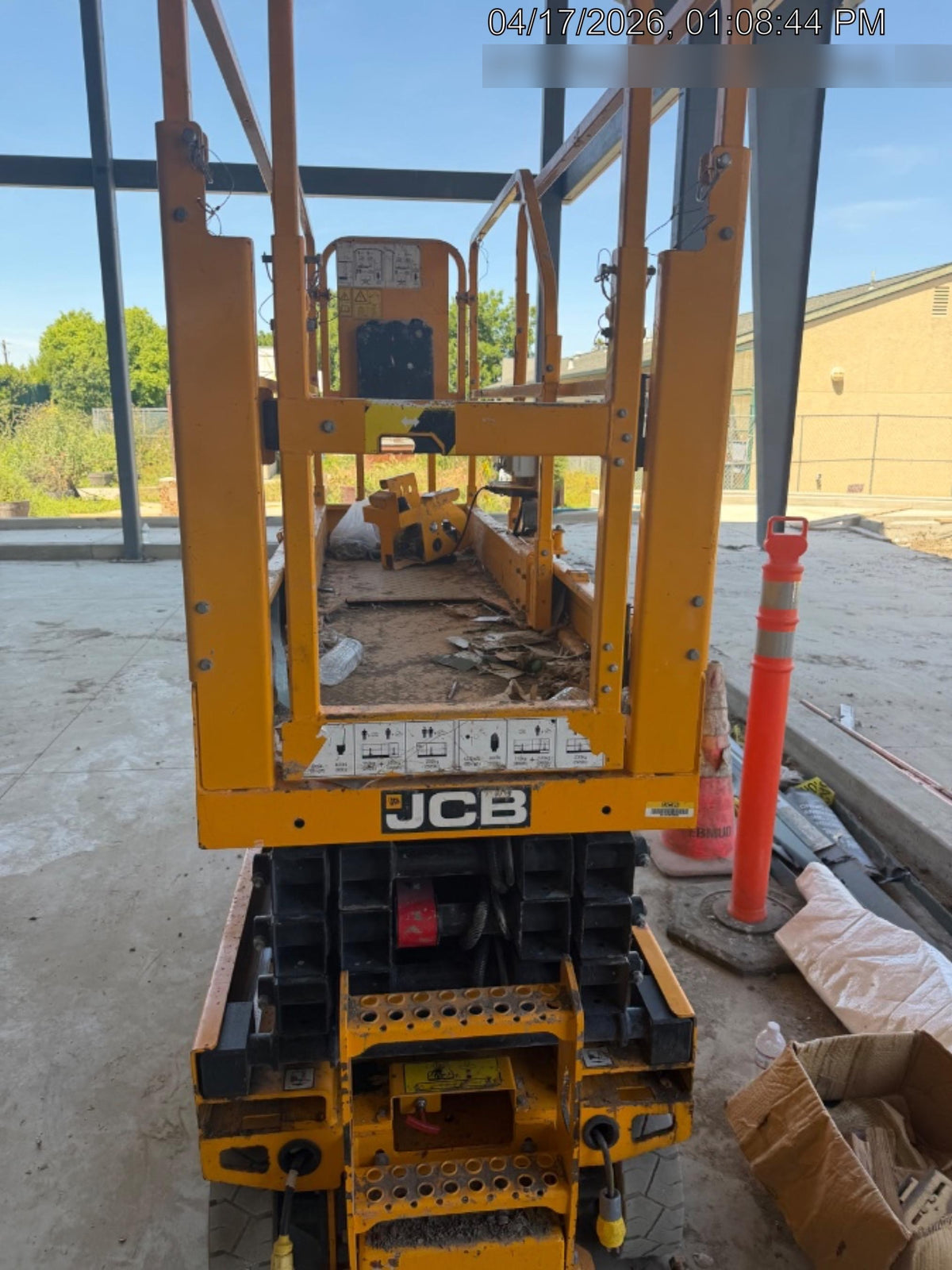 2024 JCB S1932E