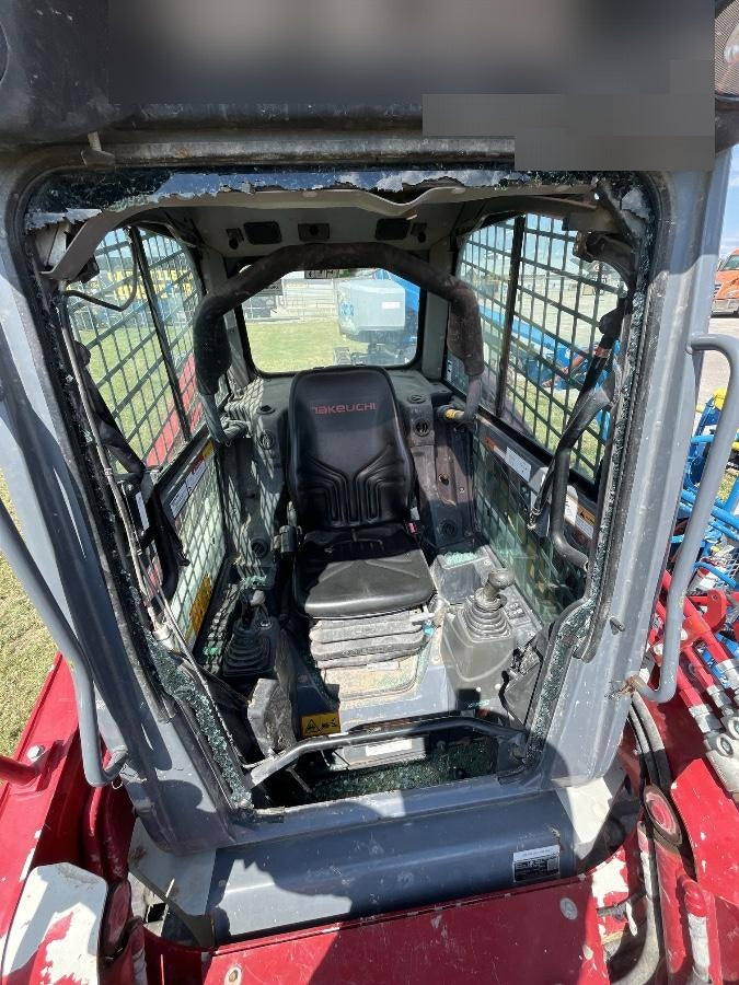 2023 TAKEUCHI TL8R2-CR