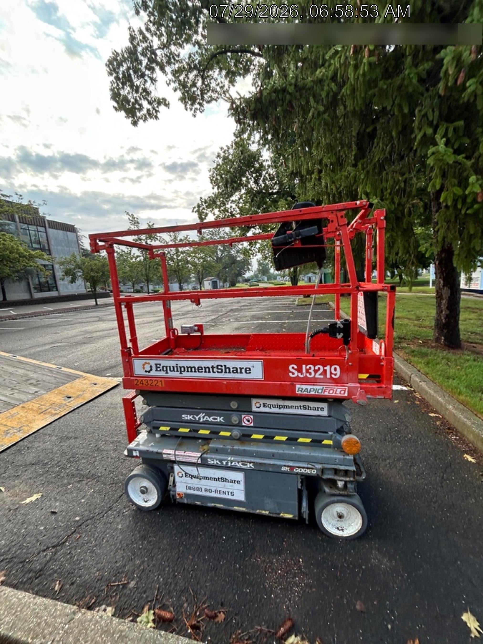 2022 SKYJACK SJ3219