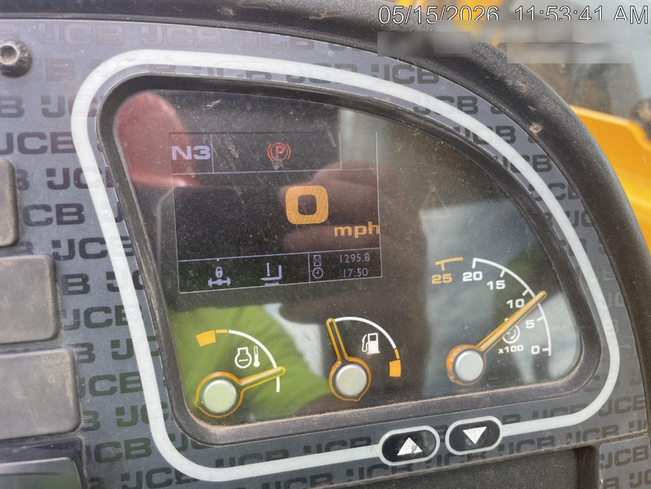 2023 JCB 510-56