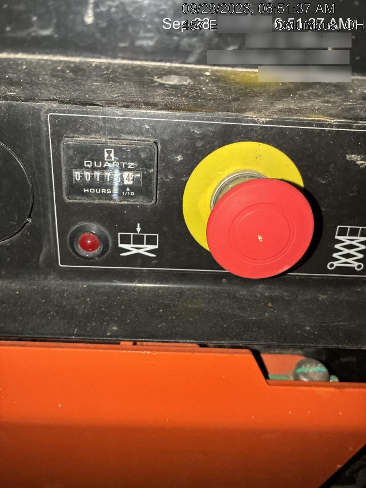 2022 JLG ES3246
