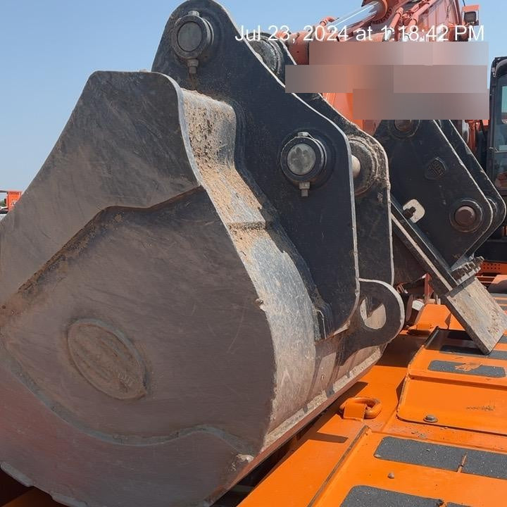2023 STRICKLAND 36" Bucket  56-65K - Strickland