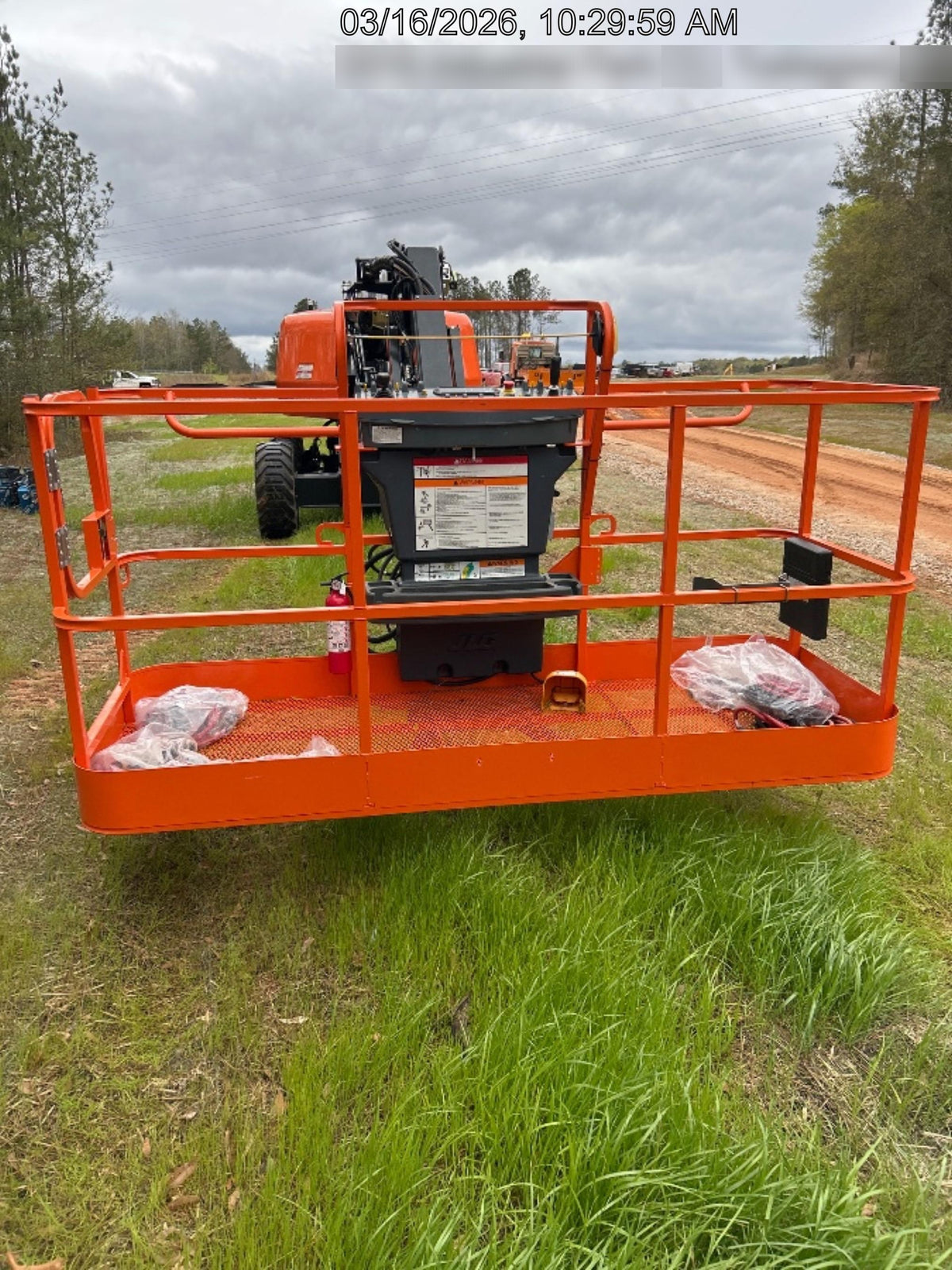 2025 JLG 660SJ