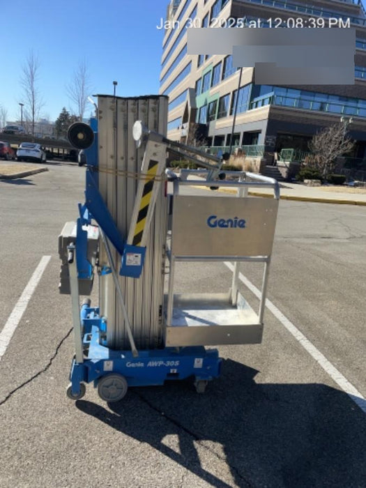 2020 GENIE AWP-30S