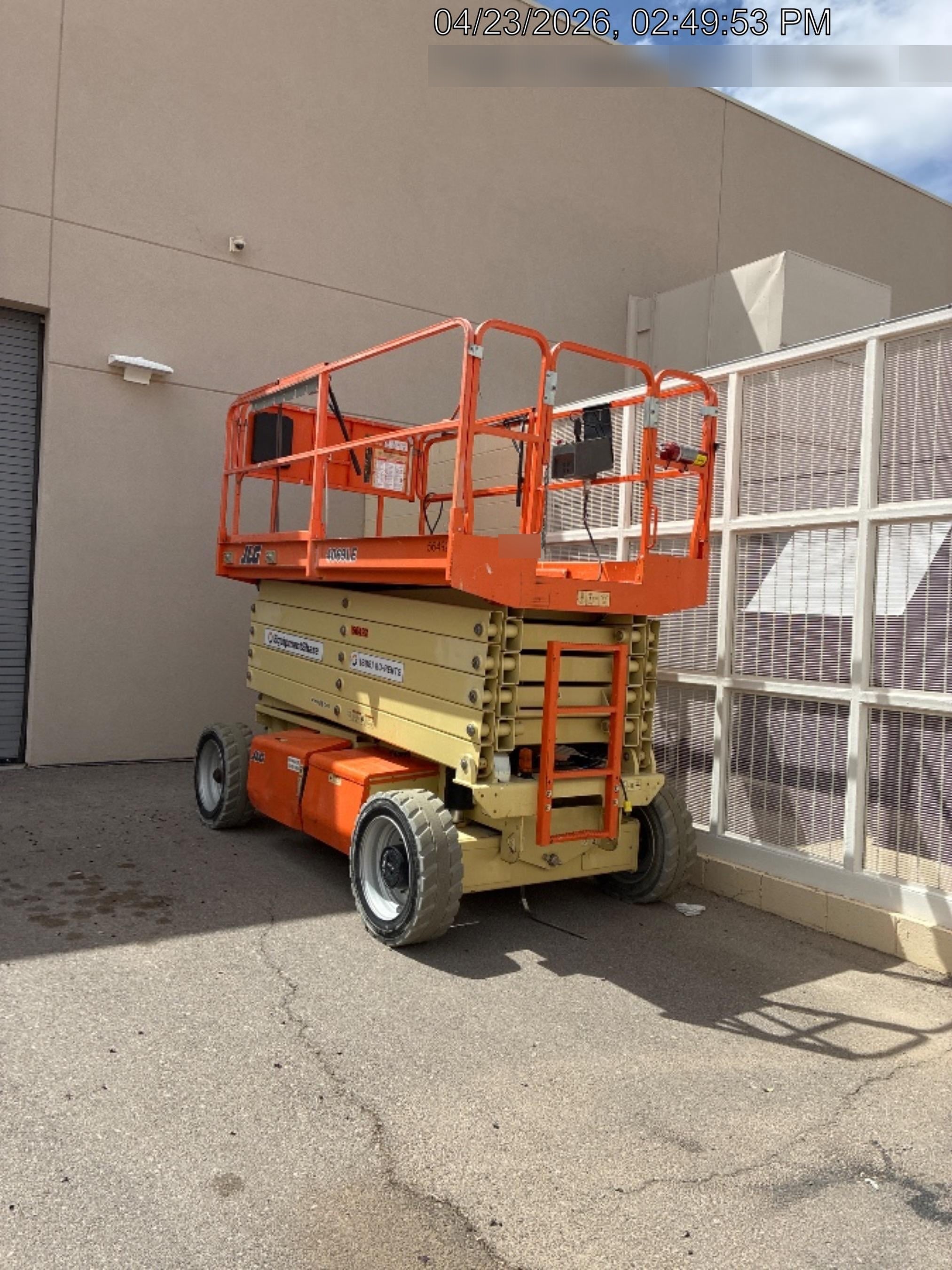 2020 JLG 4069LE