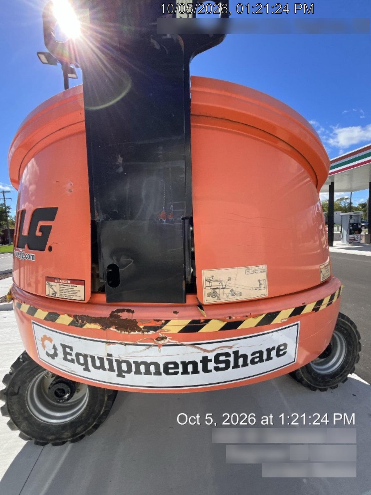 2021 JLG 400S