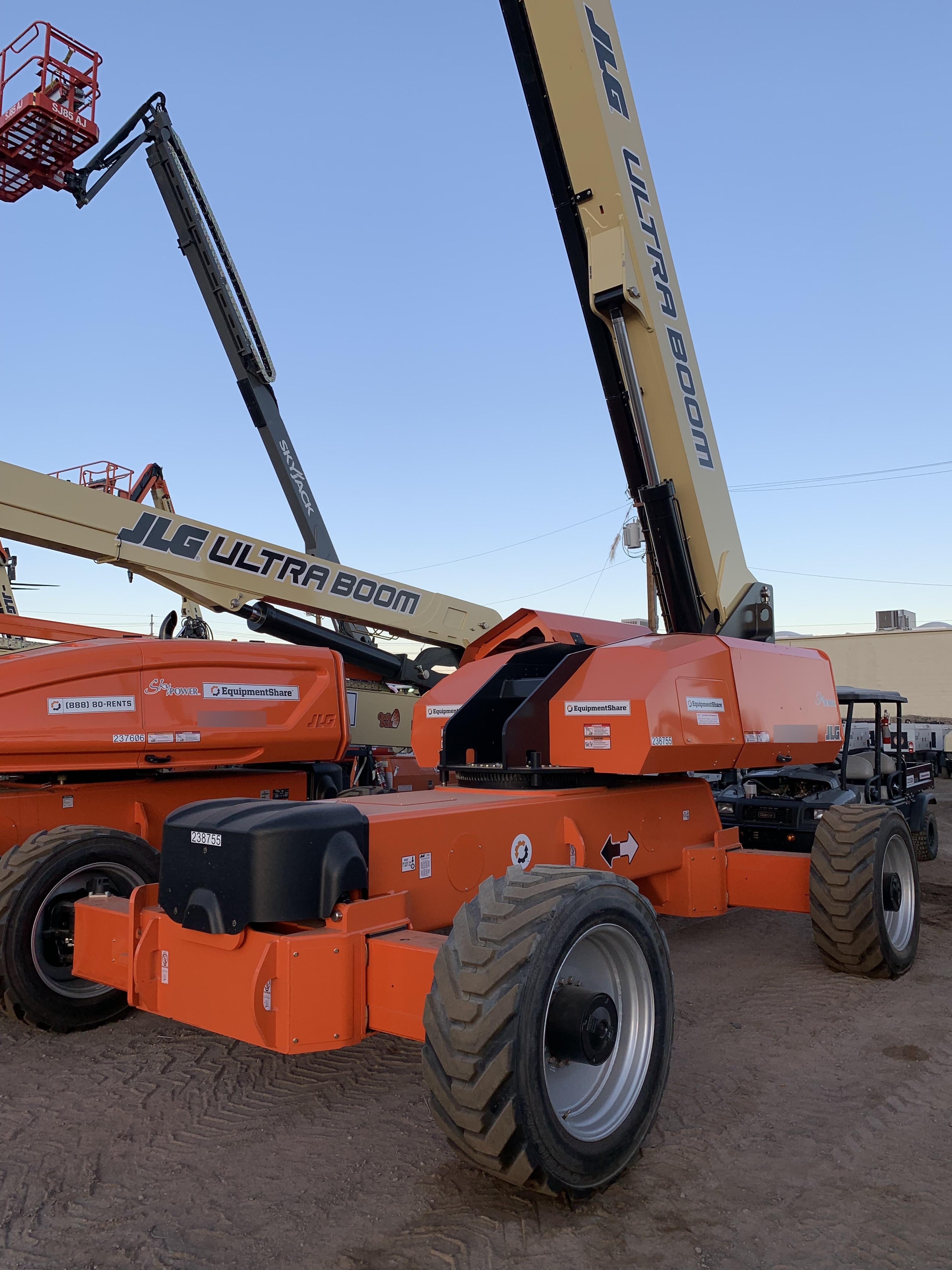 2022 JLG 1350SJP