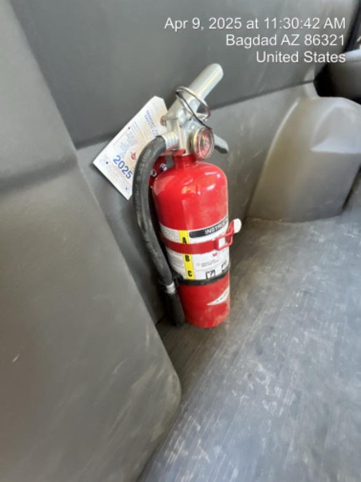 2025 CHEVROLET Express Van - Rental