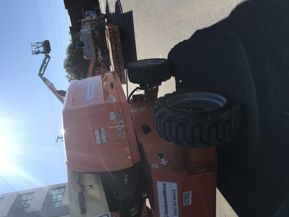 2020 JLG 660SJ