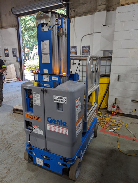 2021 GENIE GR-20