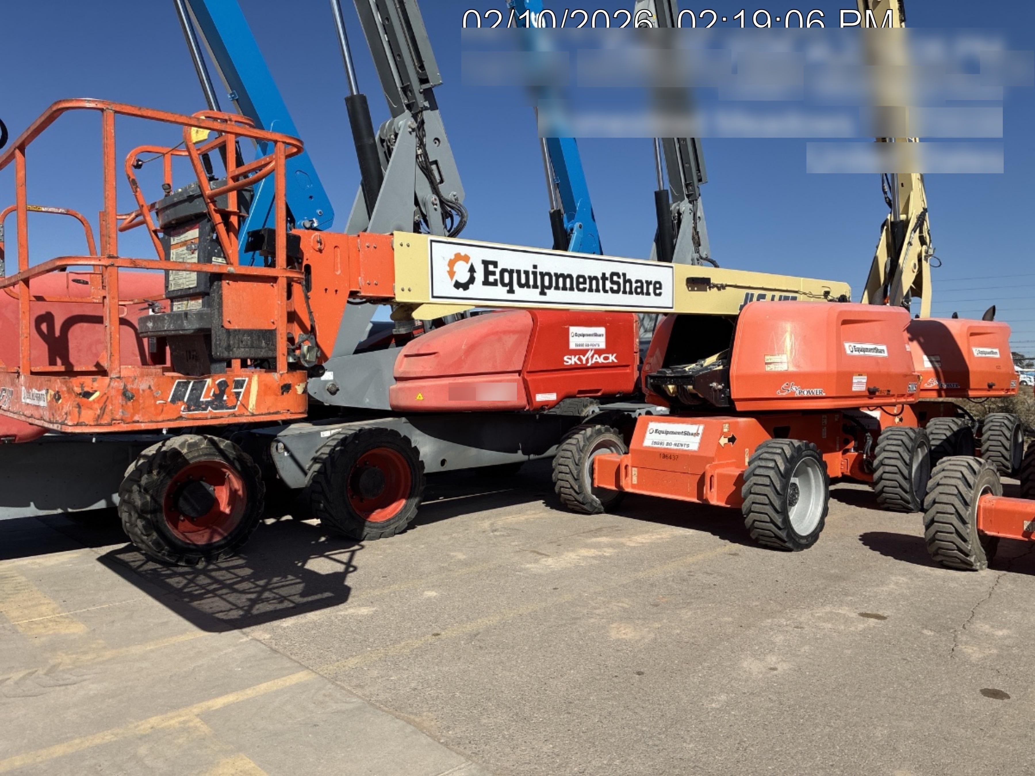 2020 JLG 600S