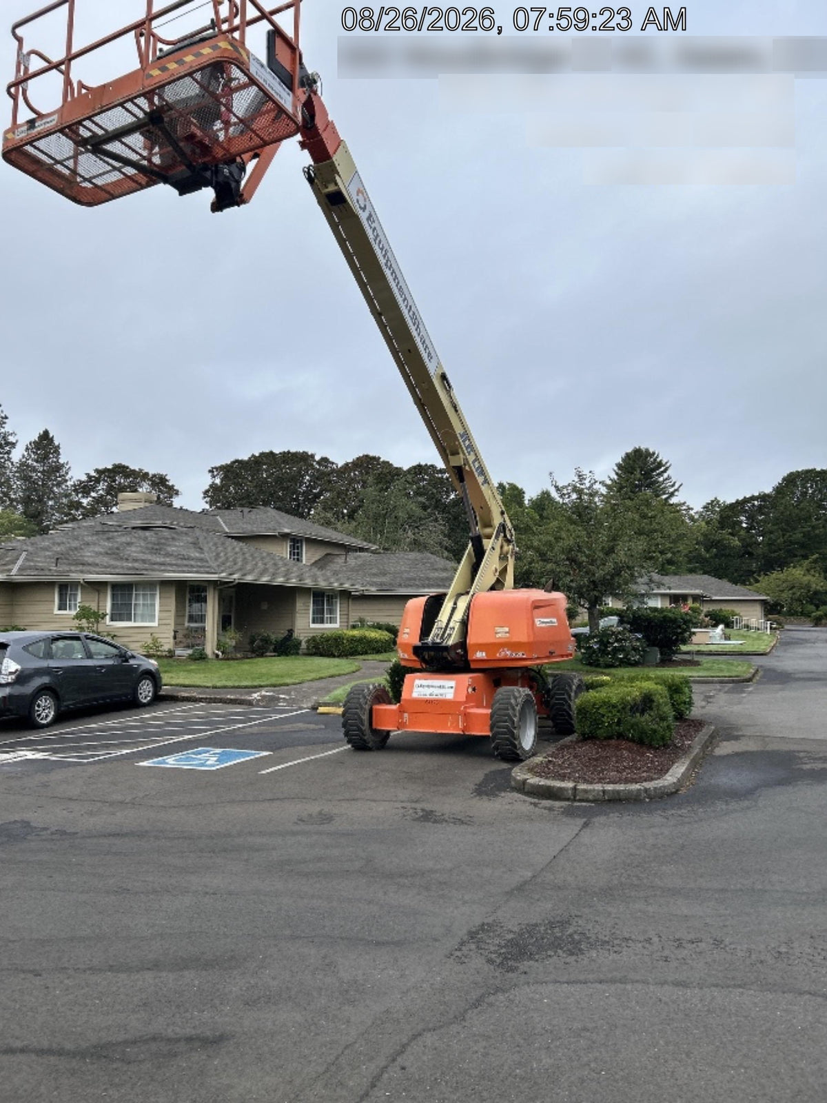 2020 JLG 660SJ