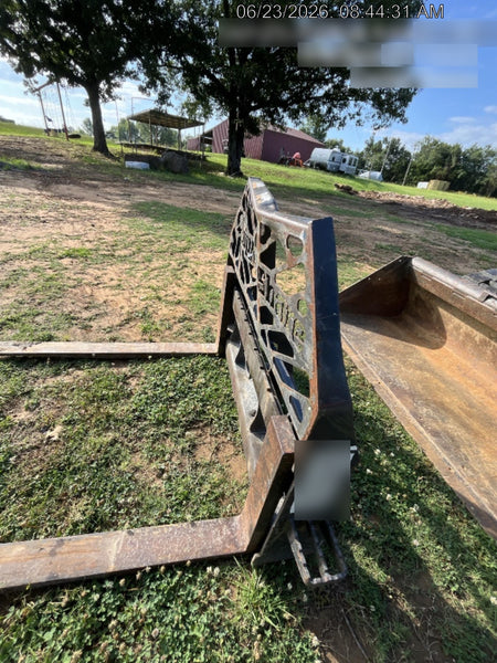 2022 PALADIN 48" Pallet Forks - Paladin