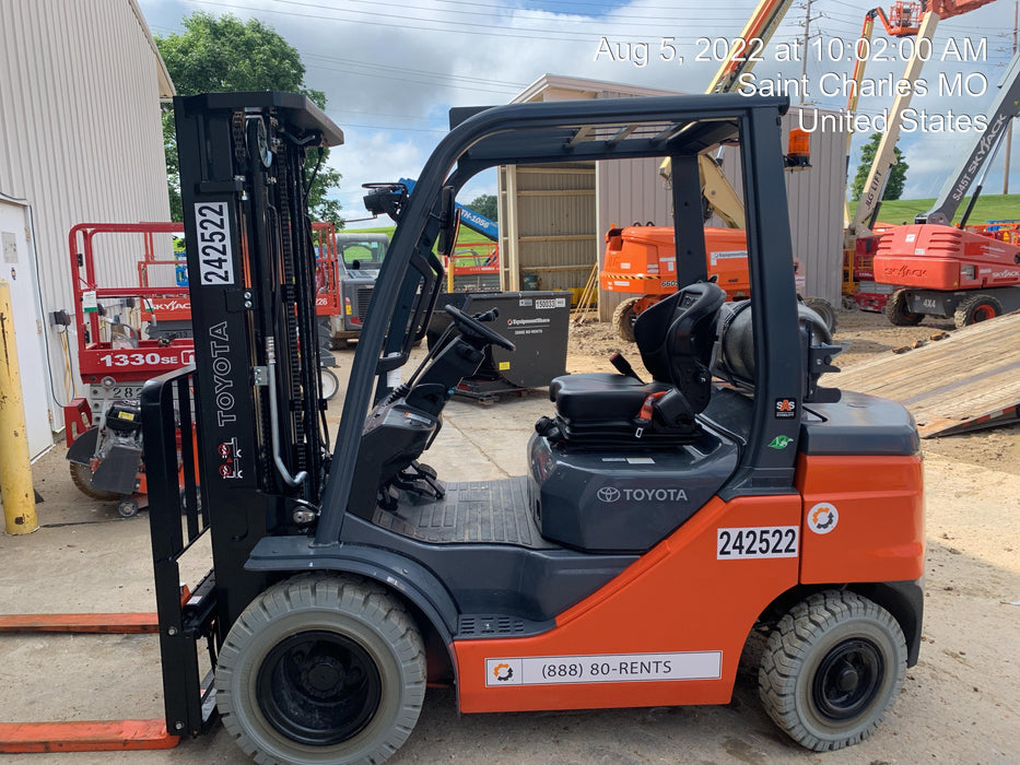 2022 TOYOTA 50-8FGU25