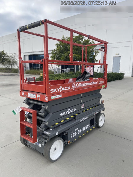 2025 SKYJACK SJ3226