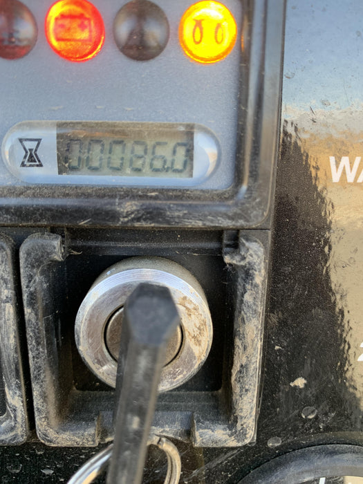 2021 VAC-TRON LP573XDT