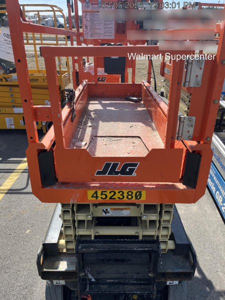 2024 JLG ES1932