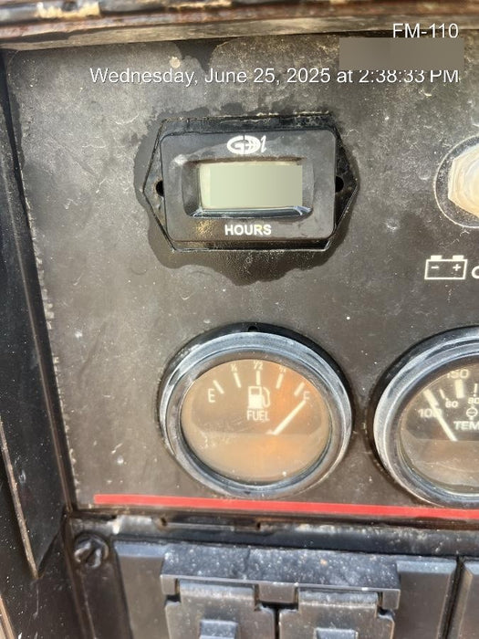 2021 Lincoln Electric Vantage 322 Vantage 322 Ready Pak 3 w/ Decals, ORANGE (includes trailer, cable rack, fender light kit) NO Telematics