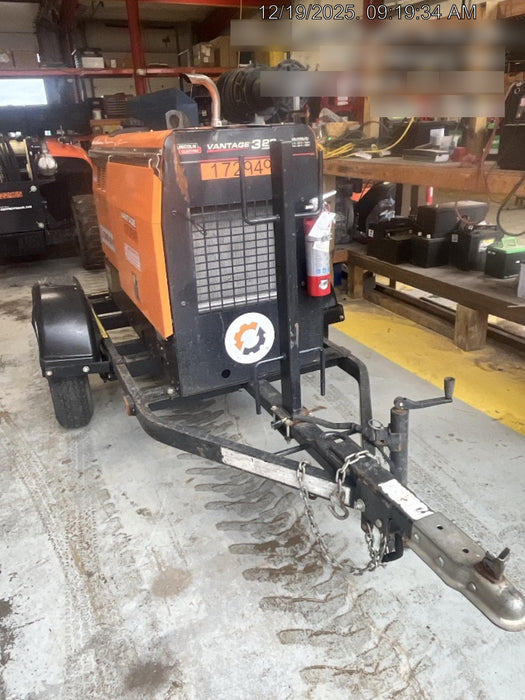 2021 Lincoln Electric Vantage 322 Vantage 322 Ready Pak 3 w/ Decals, ORANGE (includes trailer, cable rack, fender light kit) NO Telematics