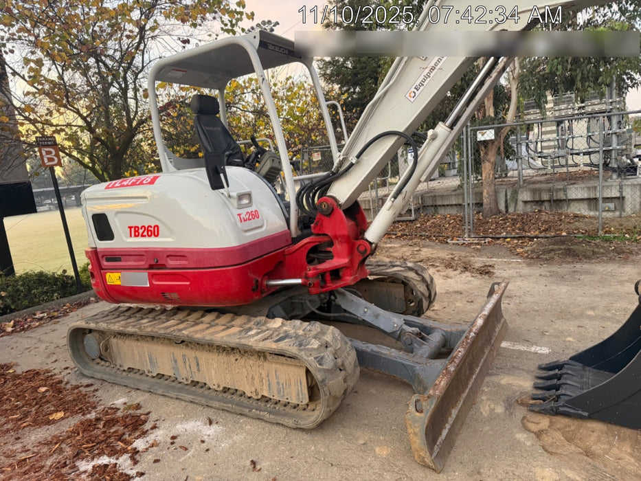 2019 Takeuchi TB260 Canopy, Standard Blade, Auxiliary hydraulics Manual QC, Hydraulic thumb, 12" ,18", 24" Bucket