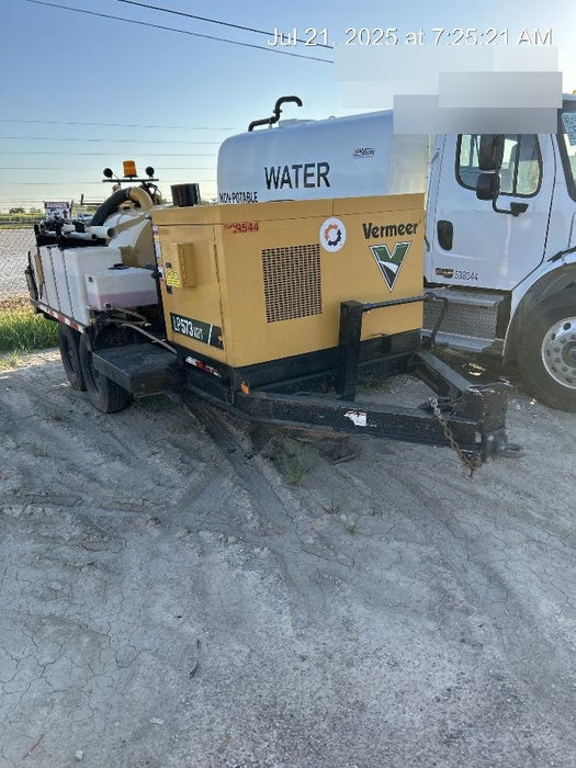 2023 Vac-Tron LP573XDT T4 Koehler Diesel Engine, 500 Gallon Debris Tank, x2 100 Gallon Water Tanks